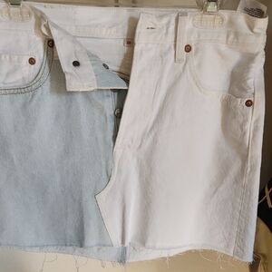 Levi's Two-Tone White and Light Blue Mini Skirt Size 26